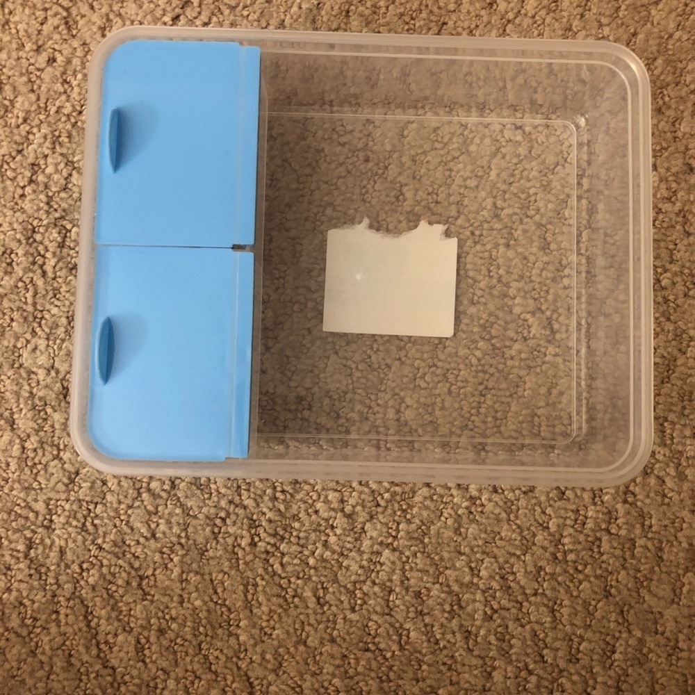 Three Slot Food Storage - Picture 3 of 4